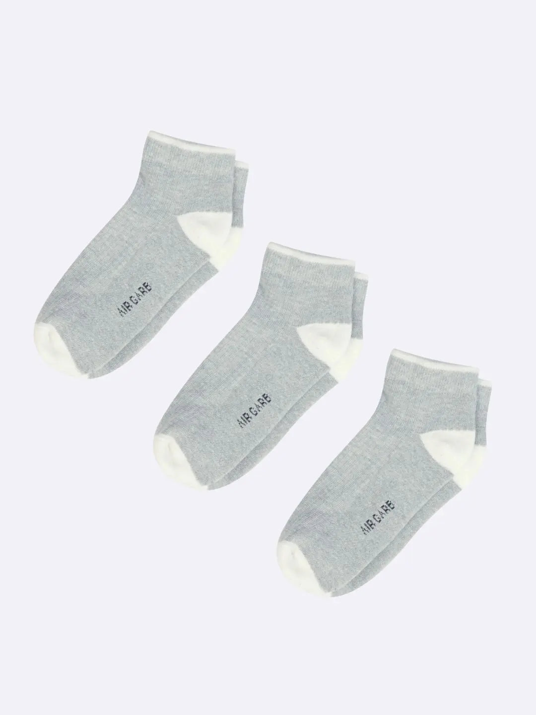 Cozy ribbed ankle socks ideal for all seasons, providing a soft feel.
