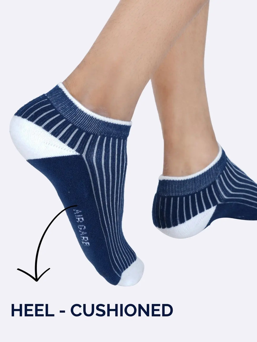 Soft and high-quality ribbed ankle socks for comfort all day long.