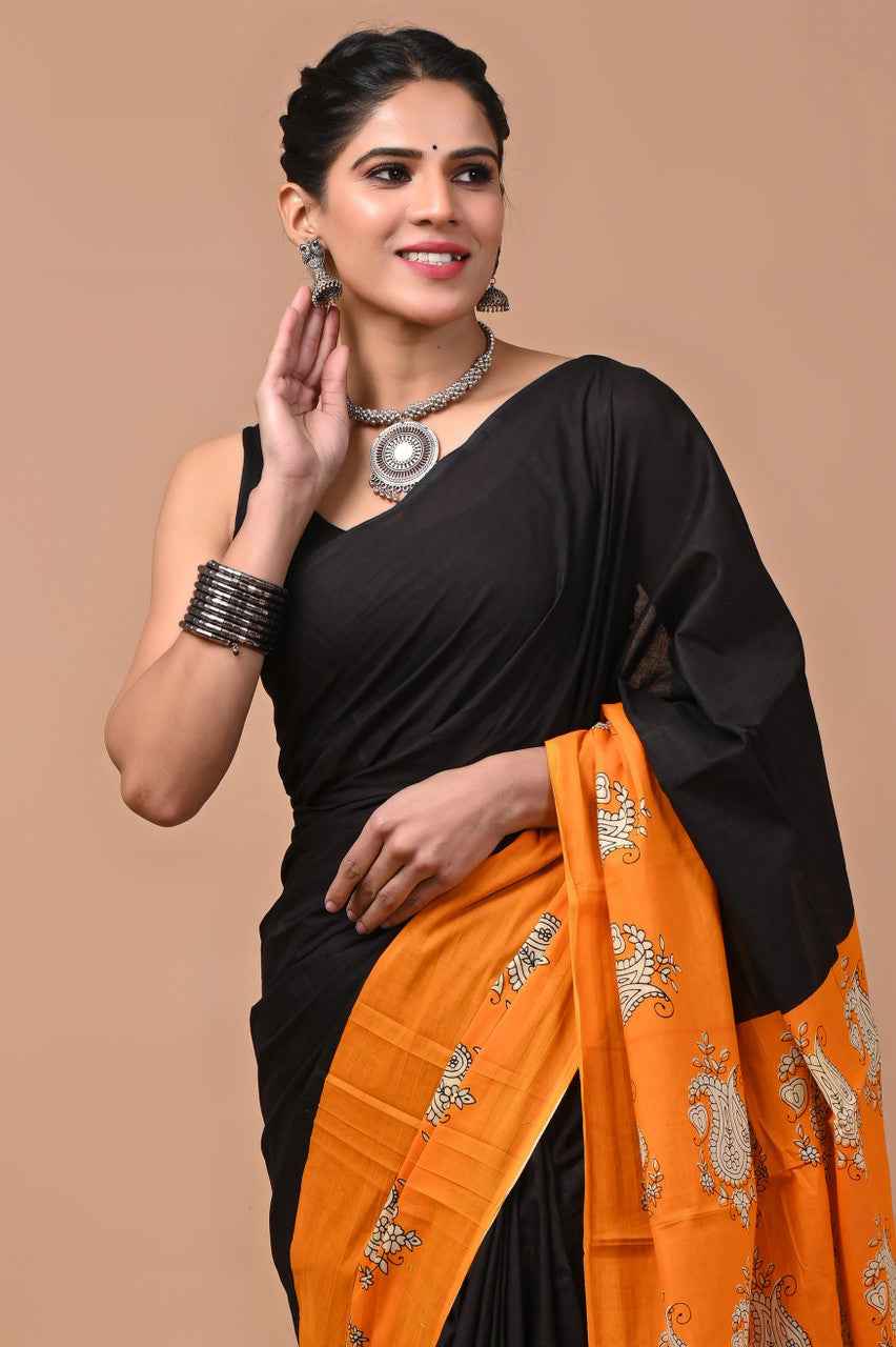 Tangerine Royal Mulmul Cotton Saree with Traditional Paisley Print