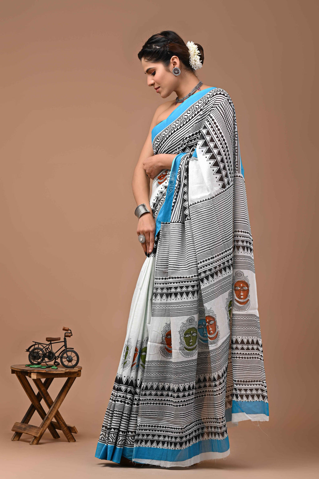 Zen Sutra Buddha Print Mulmul Cotton Saree